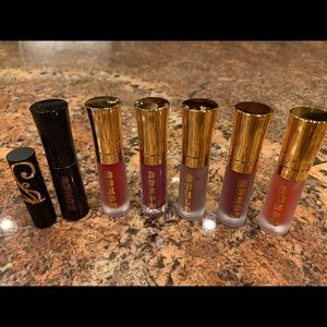 New W/O box Buxom lip gloss set